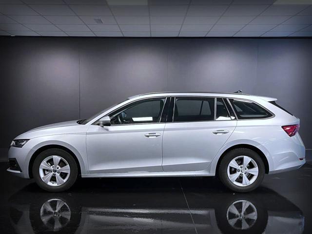 SKODA Octavia 2.0 TDI 116CV DSG Wagon Executive