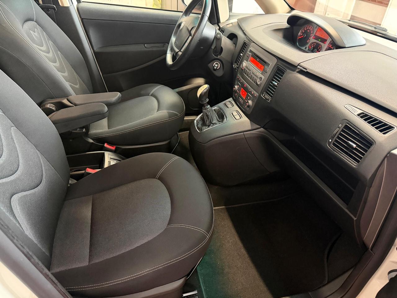 Lancia MUSA 1.4 8V GPL 5TH AVENUE NEOPAT