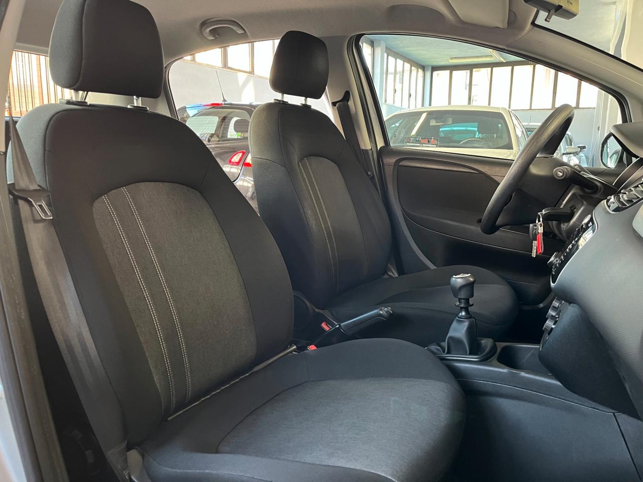 Fiat Punto 1.2cc 69cv EURO6B - OK NEOPAT. 1 PROPRIETARIA