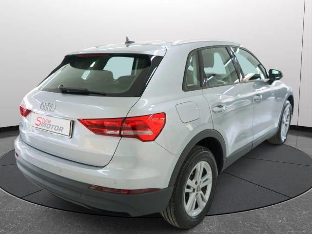 AUDI Q3 35 TDI S tronic Business Sport Uniprop.