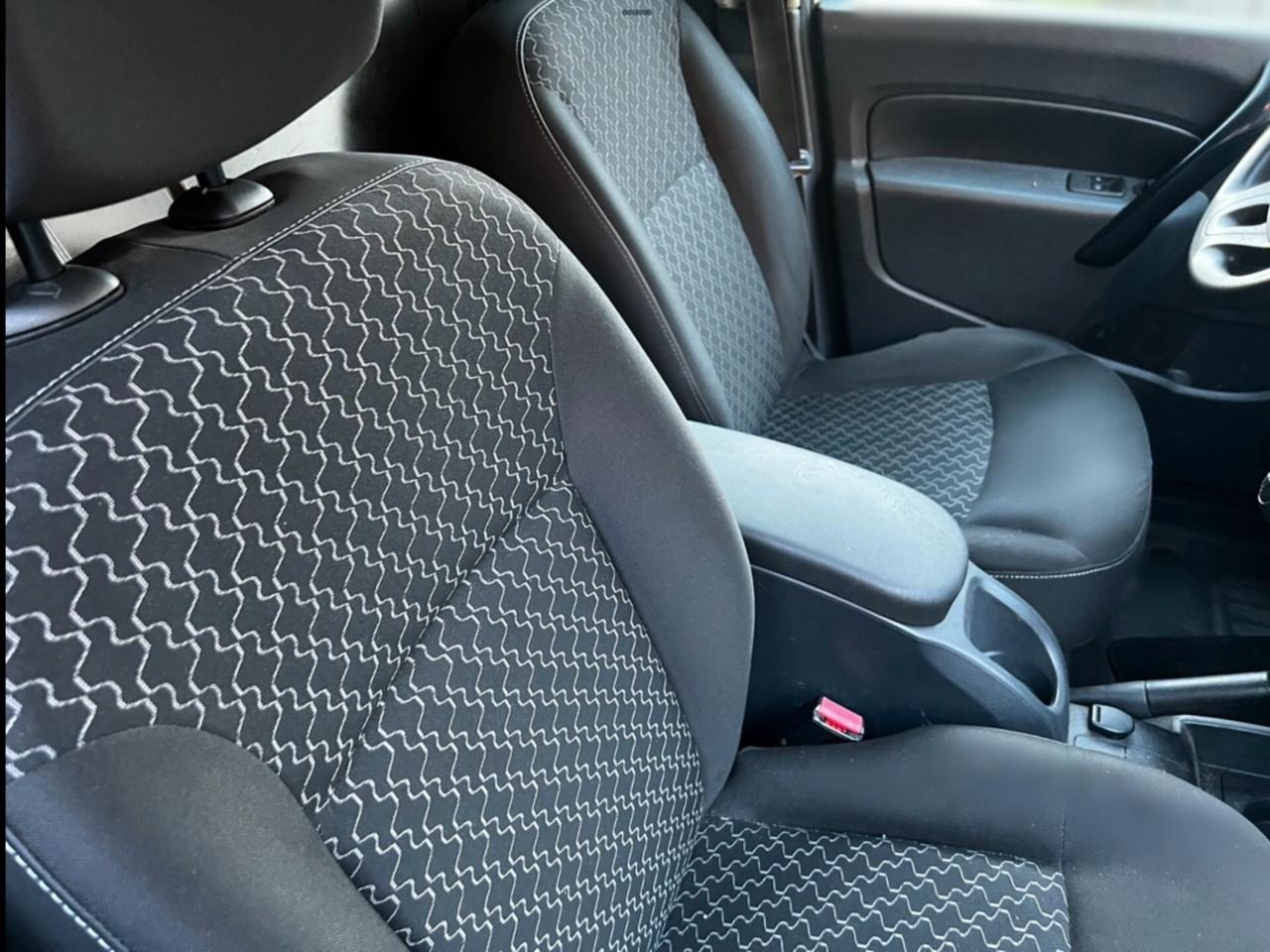 Renault Kangoo 1.5 dCi 90CV F.AP. Stop & Start 4p. Express Energy