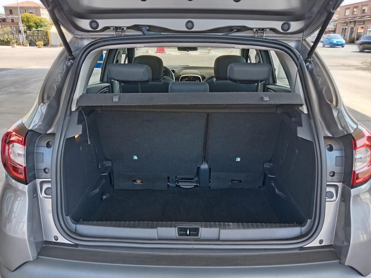 Renault Captur dCi 8V 90 CV EDC Sport Edition2