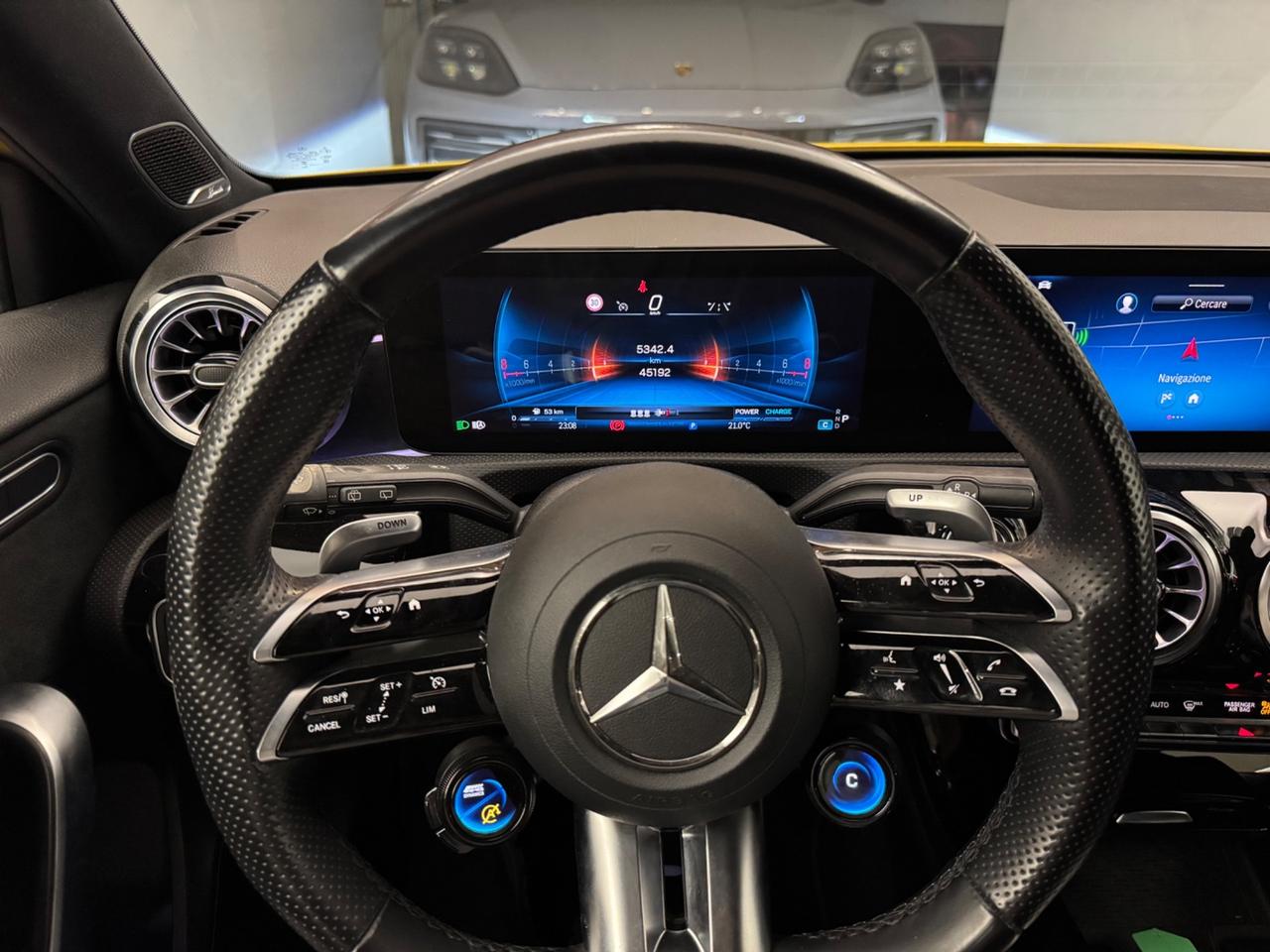 Mercedes-benz A 35 AMG 4MATIC PREMIUM PLUS (225 KW