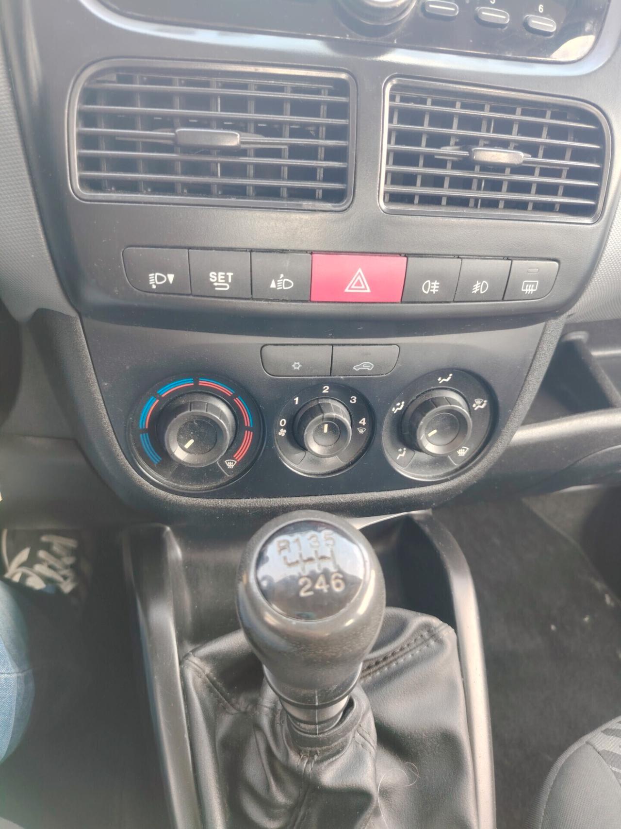 Opel Combo 1.4 Turbo EcoM 120CV PC-TN Cosmo - METANO