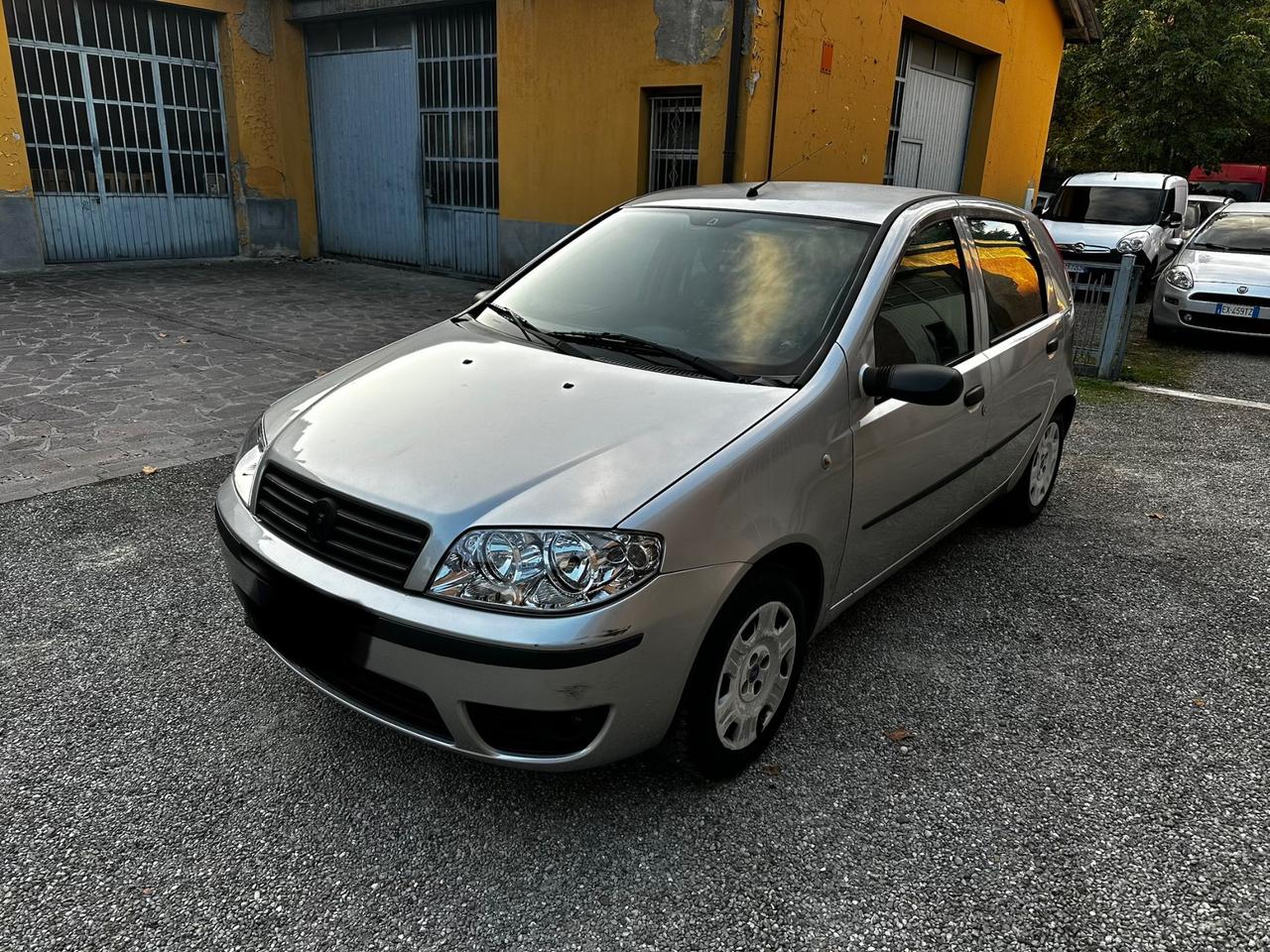 Fiat Punto 1.2 5 porte Active Natural Power