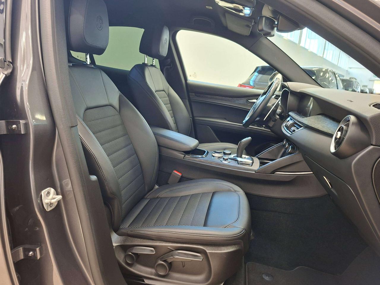 Alfa Romeo Stelvio 2.2 t Sprint Q4 210cv Aut