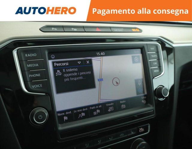 VOLKSWAGEN Passat Variant 2.0 TDI DSG Executive BlueMotion Tech.