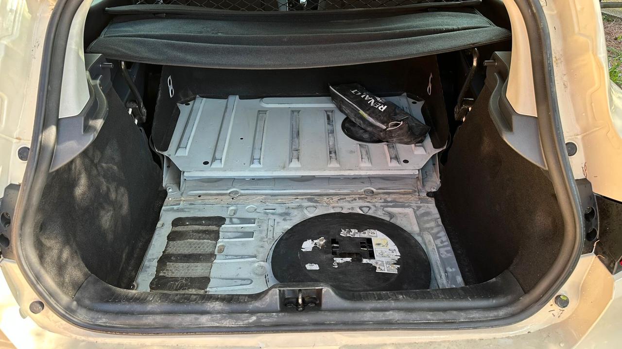 Renault Clio VAN dCi 8V 75CV Start&Stop 5P 2018 LEGGI TESTO