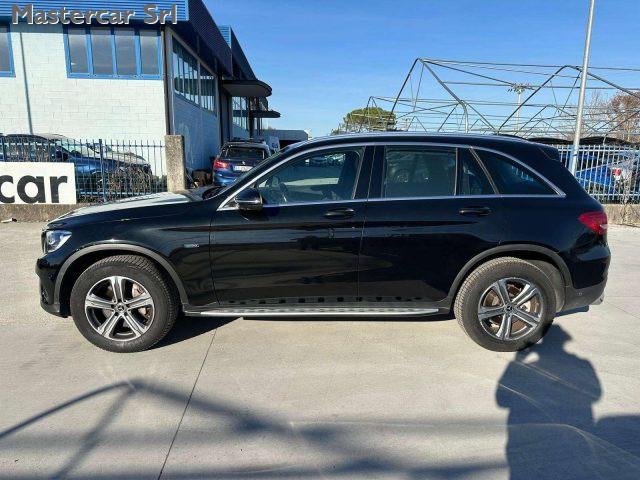 MERCEDES-BENZ GLC 350 GLC - X253 350e Business 4matic auto - FS812DK
