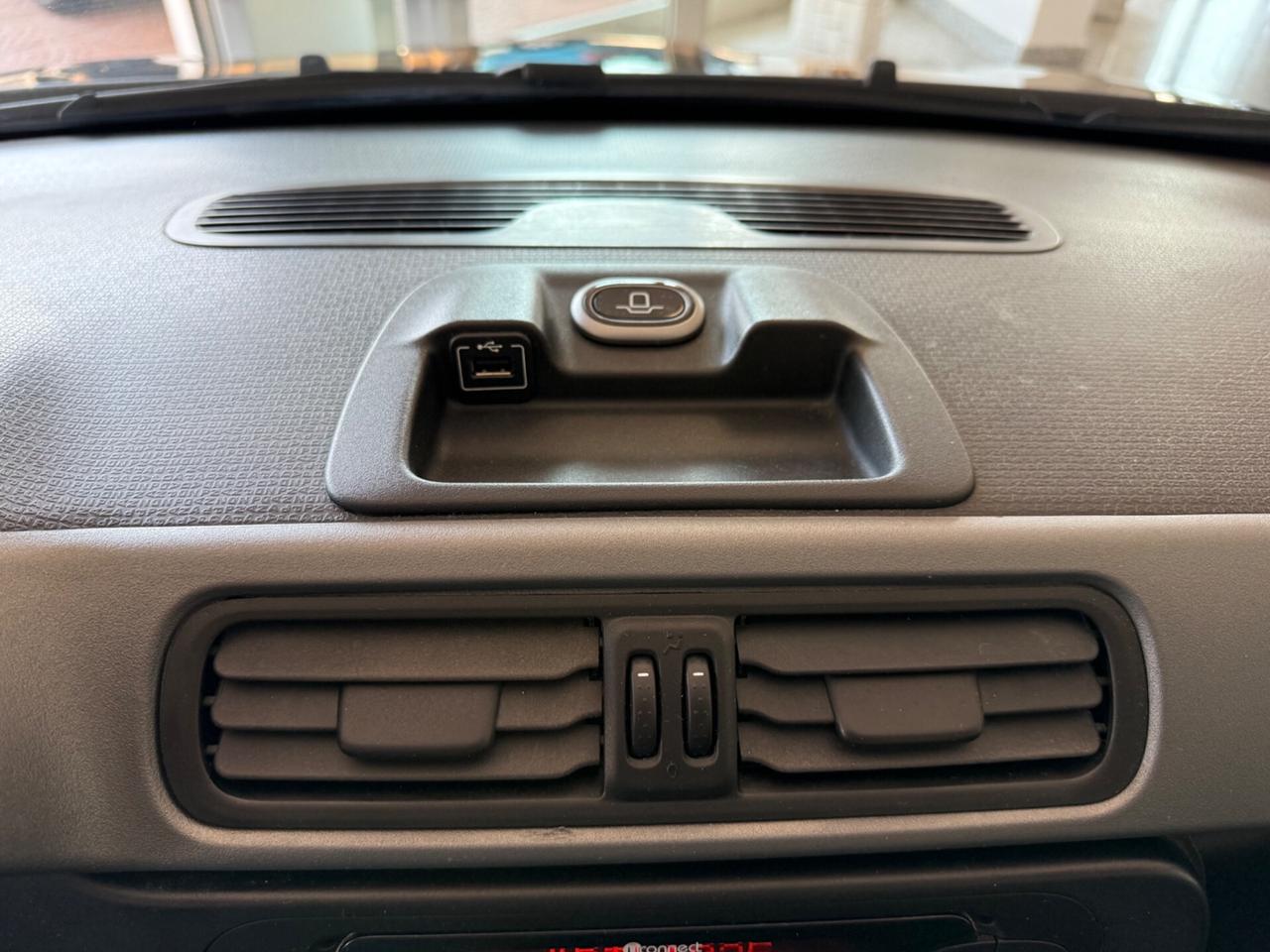 PREZZO PROMO PER POCHI GIORNI !! Fiat Panda 1.0 Hybrid City Life OK NEOPATENTATI