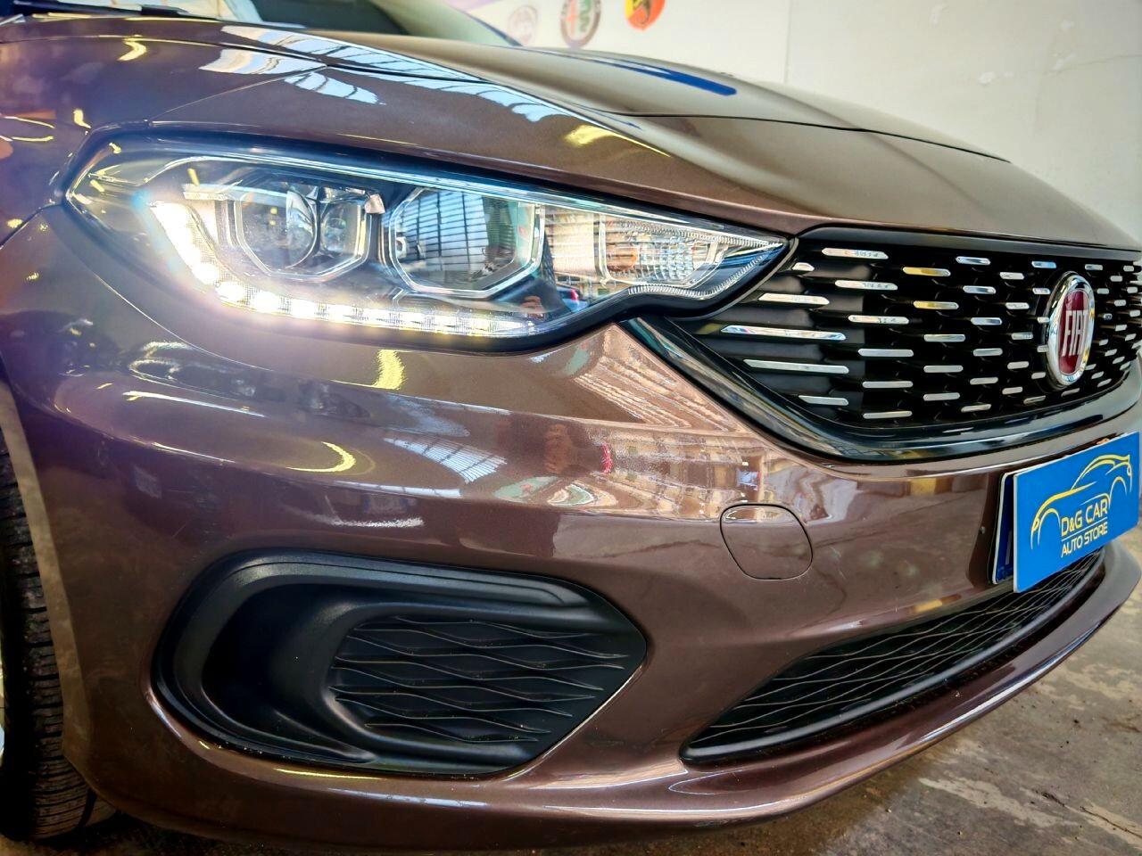 Fiat Tipo 1.4 Lounge 5 Porte