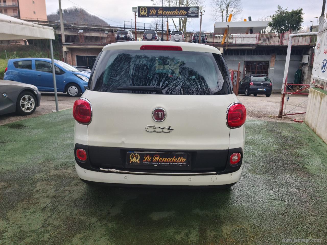 FIAT 500L Living 1.6 MJT 105 CV Pop Star