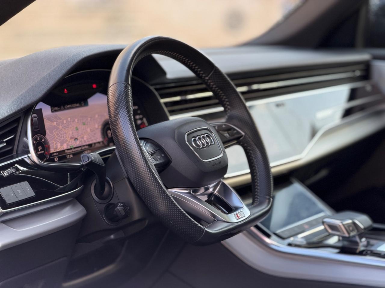 Audi Q8 50 TDI 286 CV QUATTRO S LINE EDITION TETTO MATRIX LED