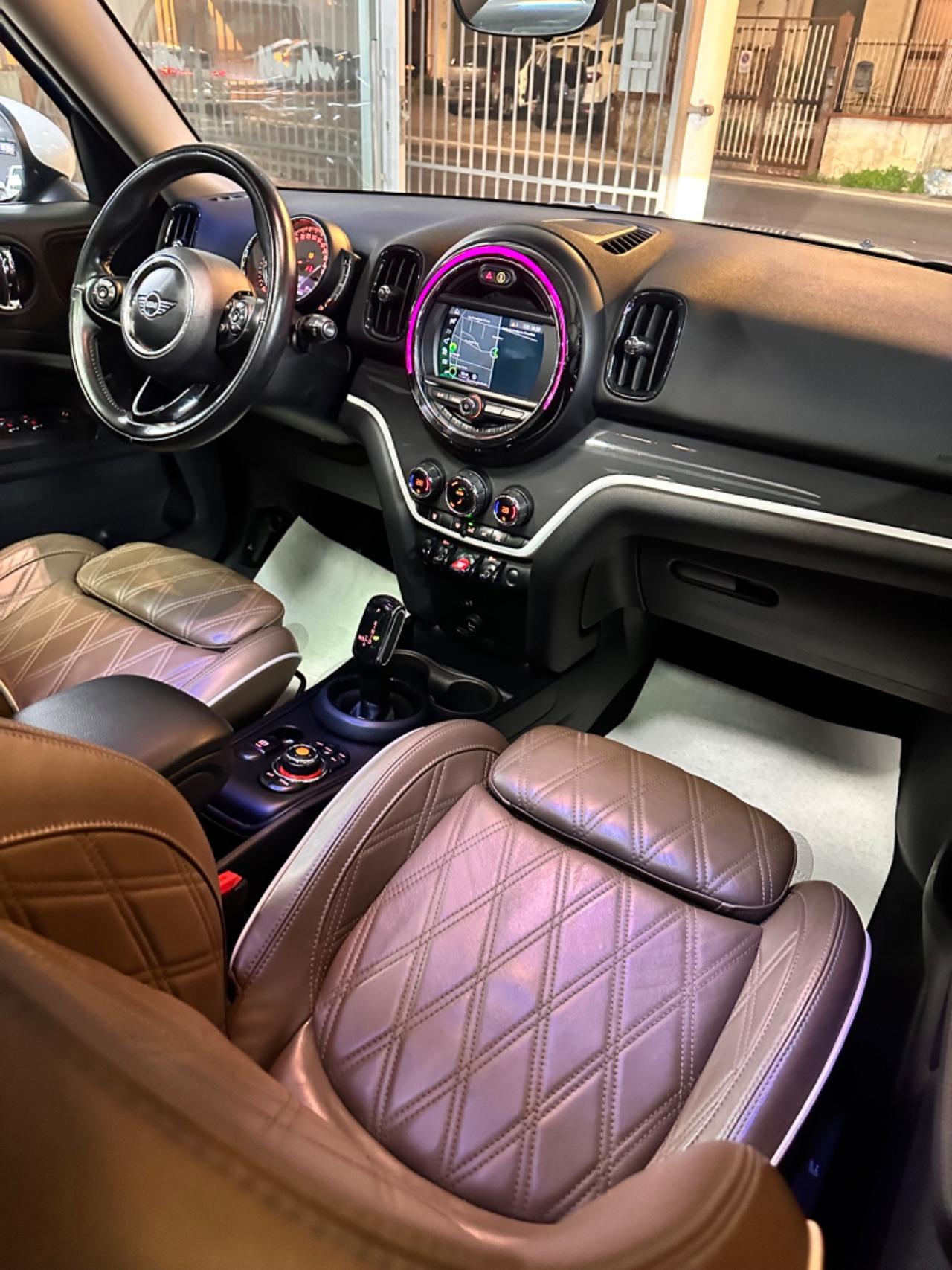 Mini Cooper SD Countryman 2.0 ALL4 Automatica