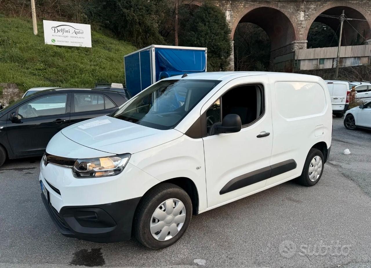 Toyota Proace Verso 1.5D L0 D Lounge