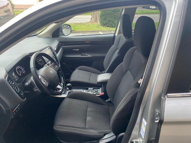 MITSUBISHI Outlander 2.0 4WD GPL Bi-fuel CVT Instyle SDA 7 posti