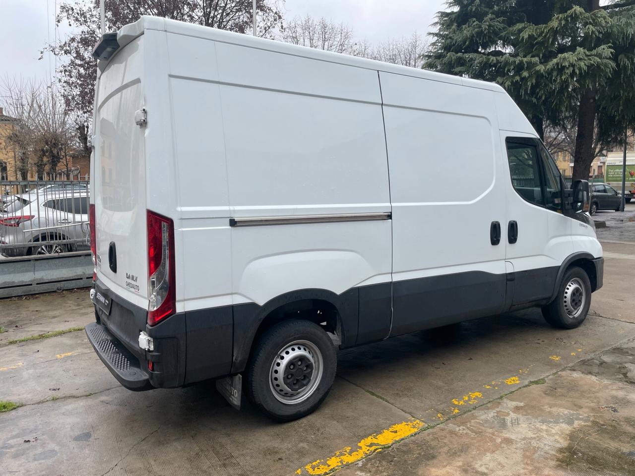 Iveco daily 35s16 160 cv