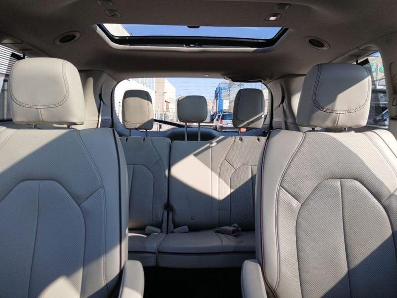 Chrysler Pacifica 3.6L V6 Limited 7 posti