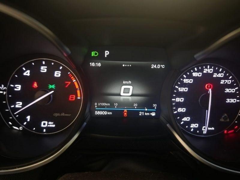 Alfa Romeo Stelvio 2.9 Bi-Turbo V6 510 CV AT8 Quadrifoglio