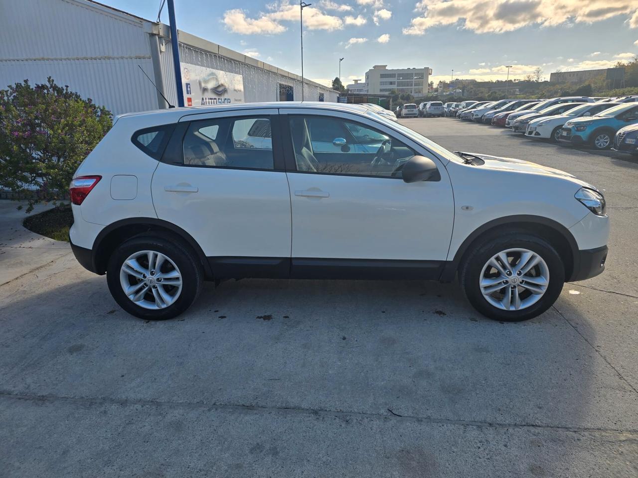Nissan Qashqai 1.5 dCi DPF Tekna