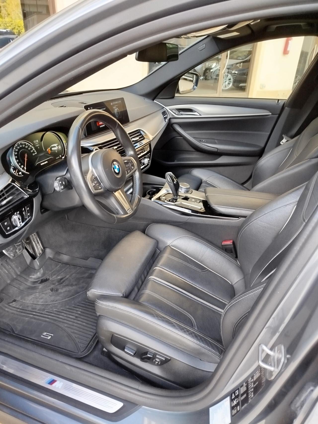 Bmw 520 520d xDrive Touring Msport
