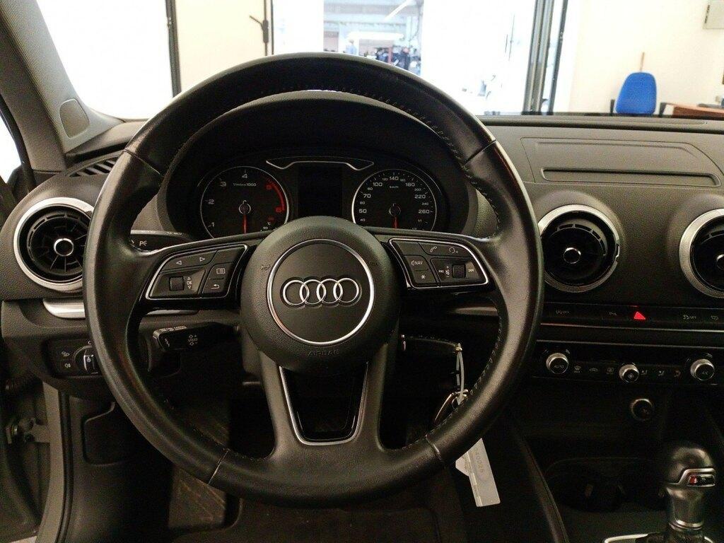 Audi A3 30 1.6 TDI Business S tronic