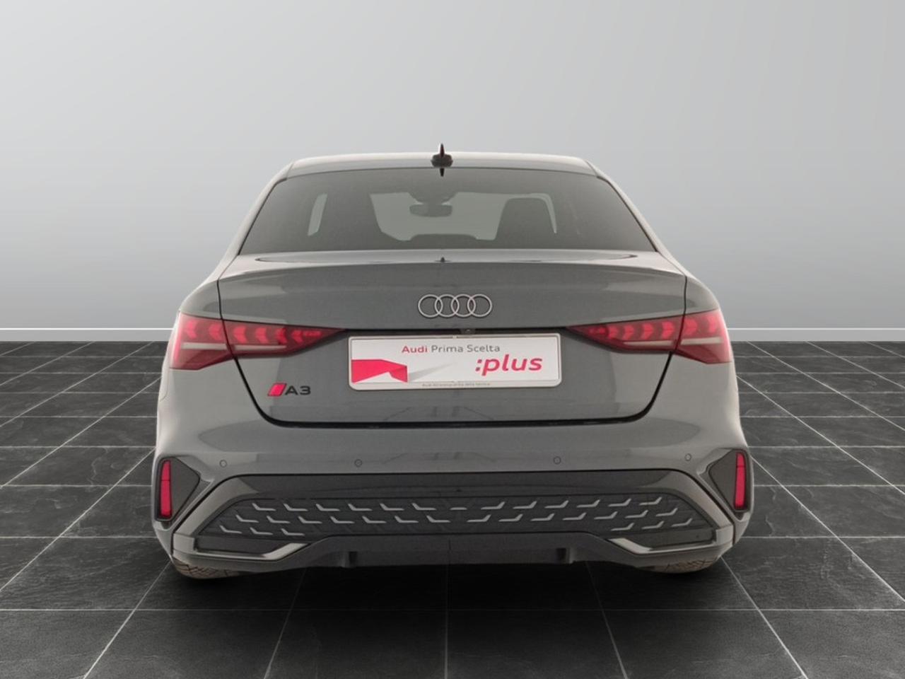 Audi A3 sedan 2.0 tdi 150cv s line edition s tronic