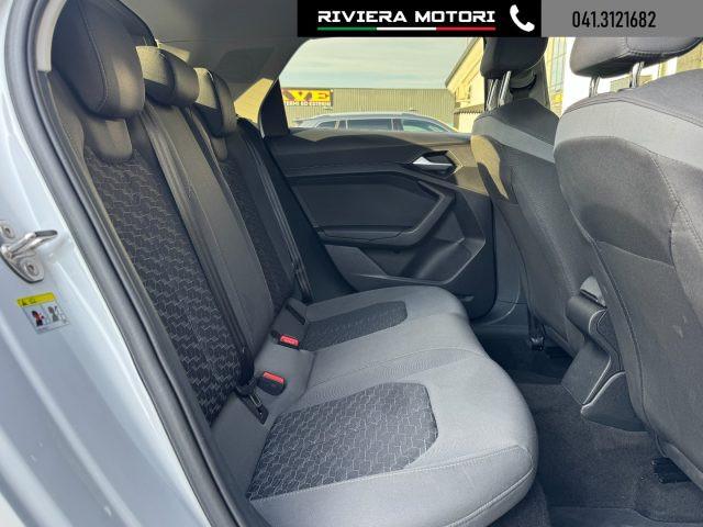 AUDI A1 SPB 30 TFSI S tronic Black Line