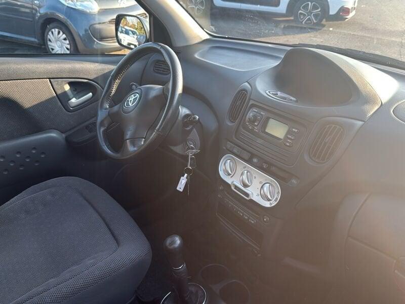 Toyota Yaris Verso 1.4 Tdi D-4D cat Sol '03