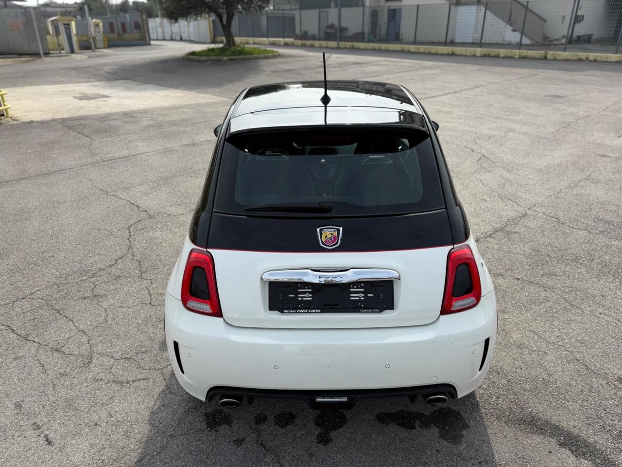 Abarth 500 1.4 Turbo T-Jet Custom