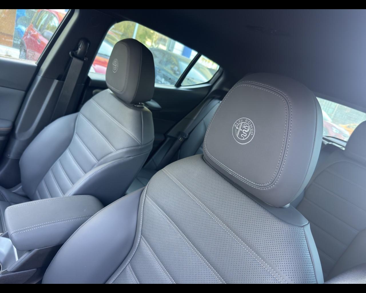ALFA ROMEO Tonale Ibrida My25 Ibrida 160cv Veloce