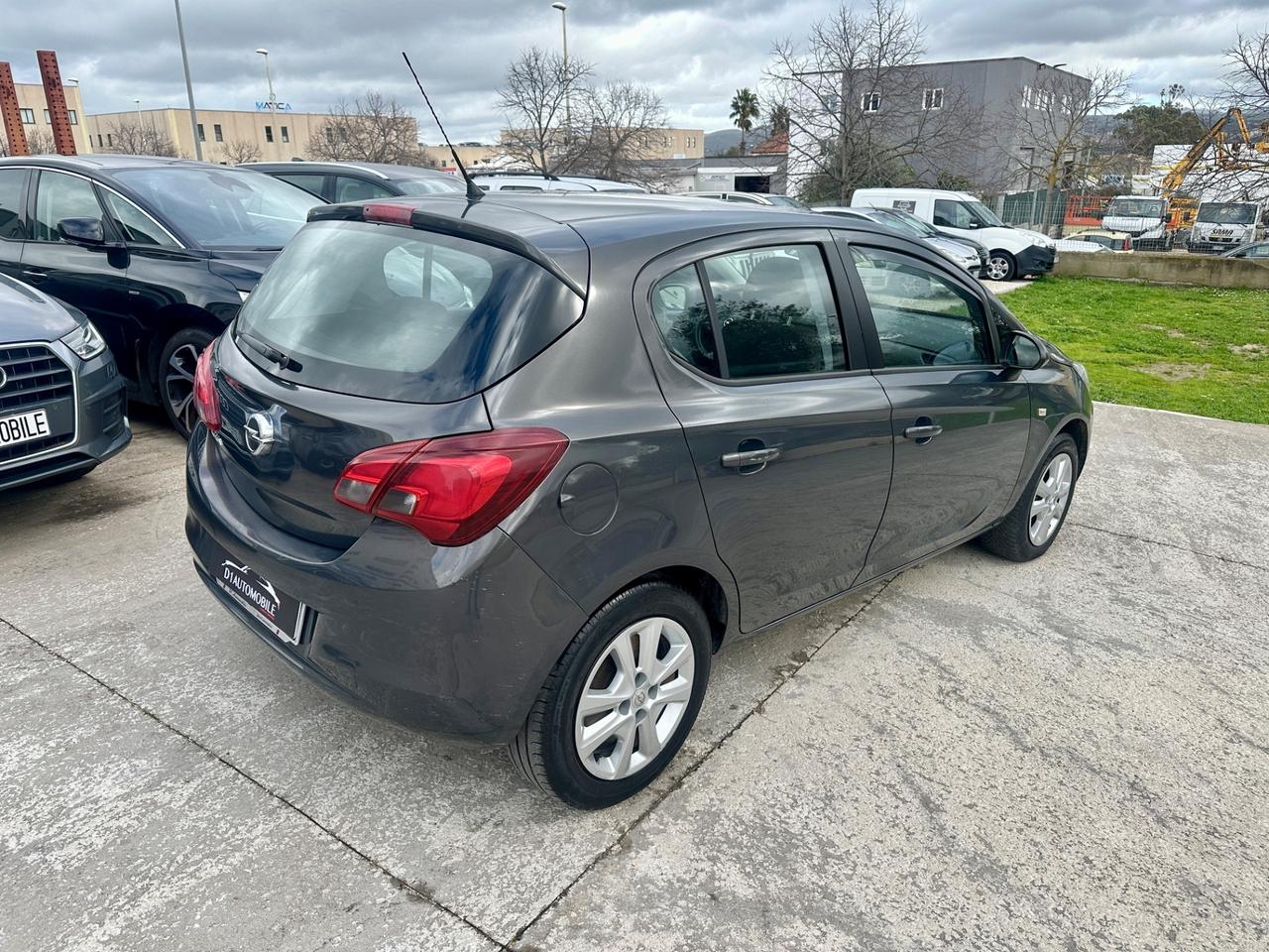 Opel Corsa 1.4 90CV GPL Tech 5 porte n-Joy