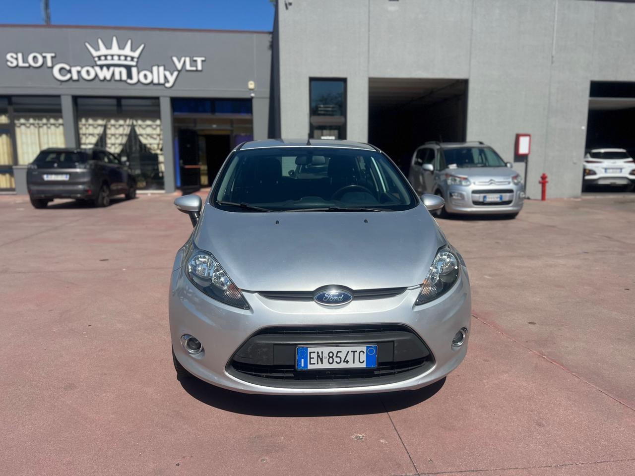 Ford Fiesta 1.4 16V 5p. Bz.- GPL Titanium Bs.