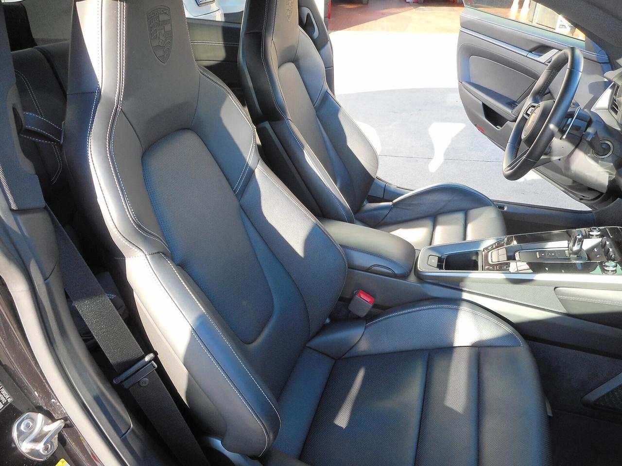 Porsche 911 Carrera 4S
