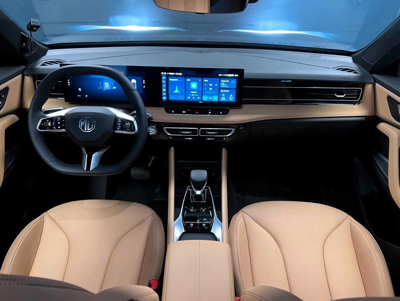 MG HS NEW MODEL 1.5 CC 170 CV AT LUXURY KM0
