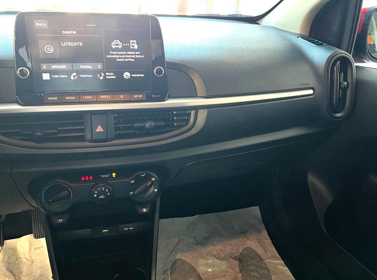 Kia Picanto 1.0 5 porte Urban