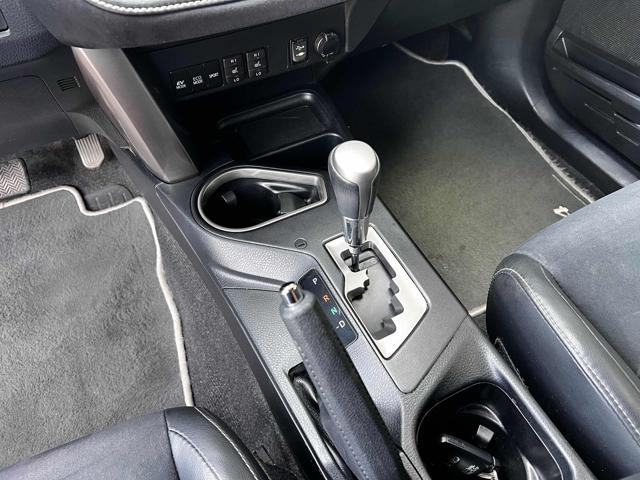 TOYOTA RAV 4 MY23 RAV4 2.5 Hybrid 2WD Lounge