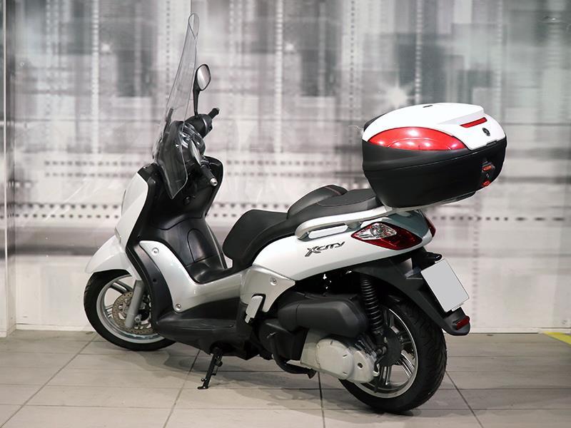 Yamaha X-City 250 Top Case