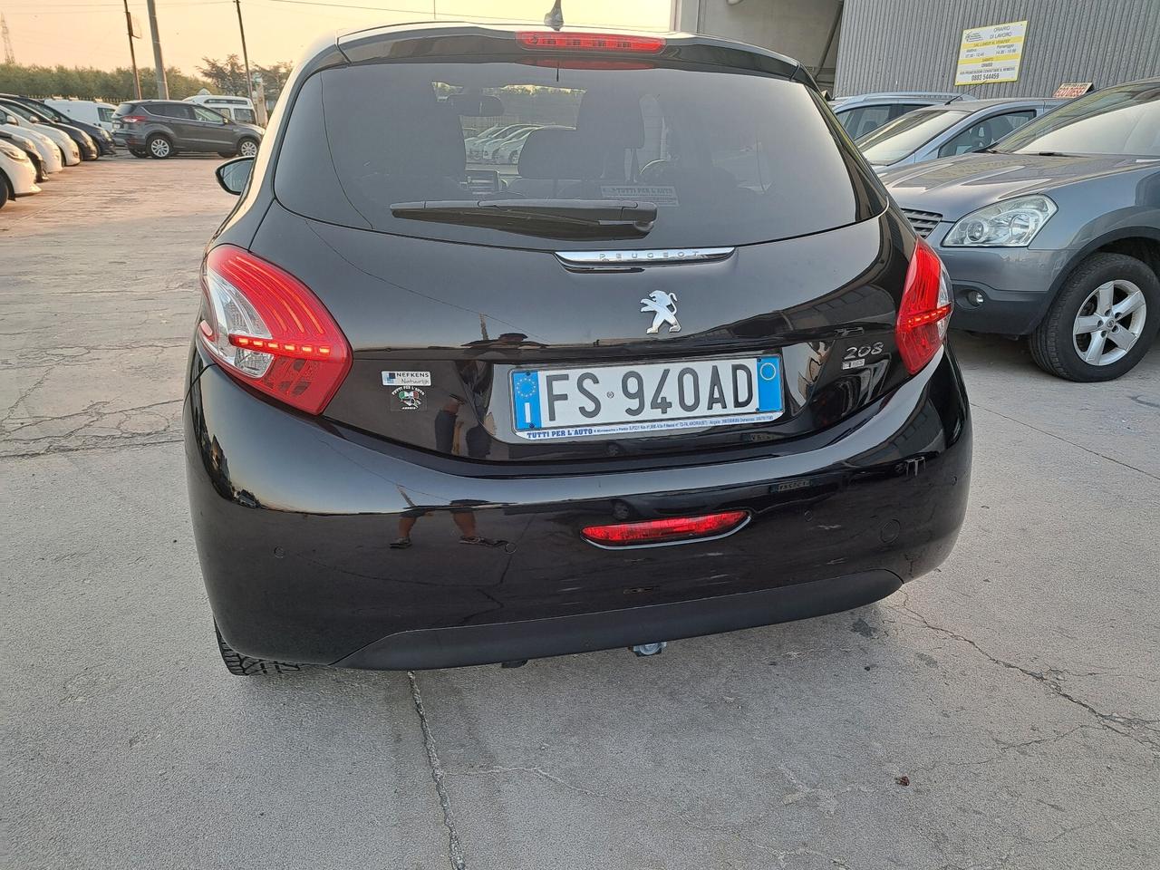 Peugeot 208 1.6 e-HDi Allure NEOPATENTATI !!!!!!!!