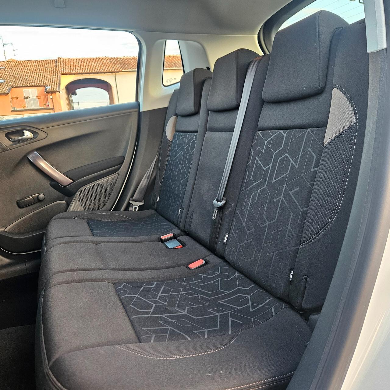 Peugeot 2008 1.2 82 5 porte Active da 79€ mese
