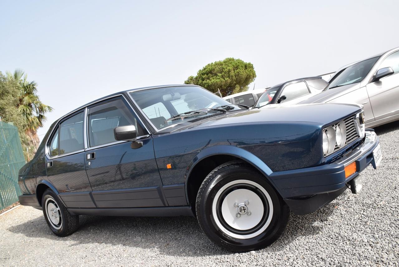 Alfa Romeo Alfetta ALFAROMEO 2.0 INIEZIONE ISCRITTA ASI PRONTA TARGA ORO