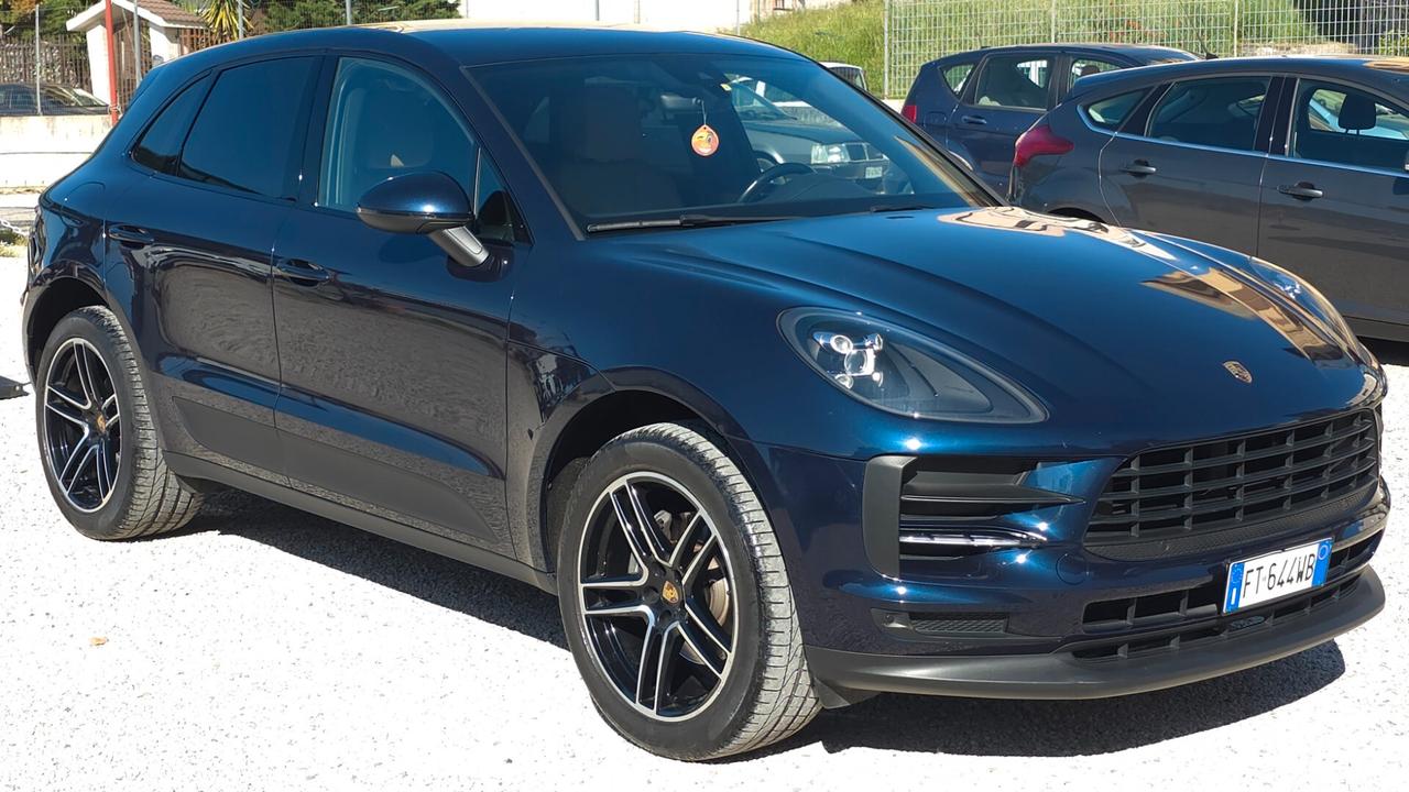 Porsche Macan 2.0 bz 245cv UFFICIALE ITALIANA