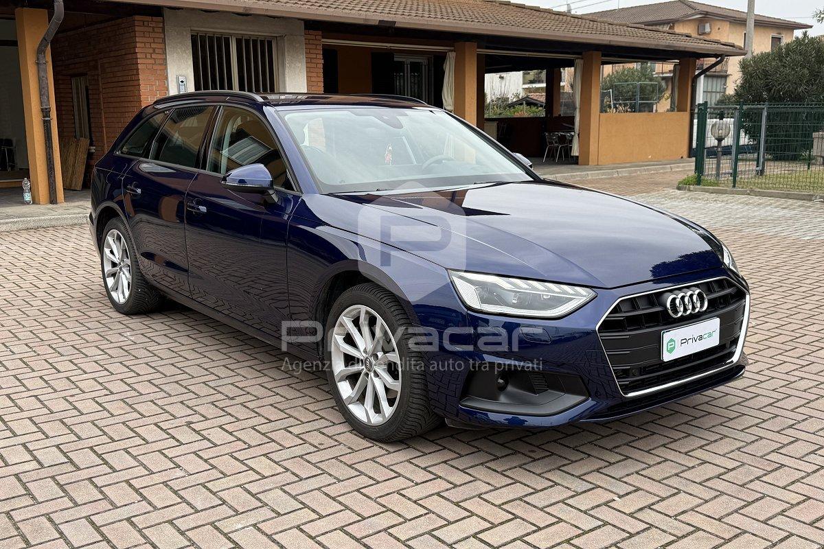 AUDI A4 Avant 40 g-tron S tronic Business Advanced