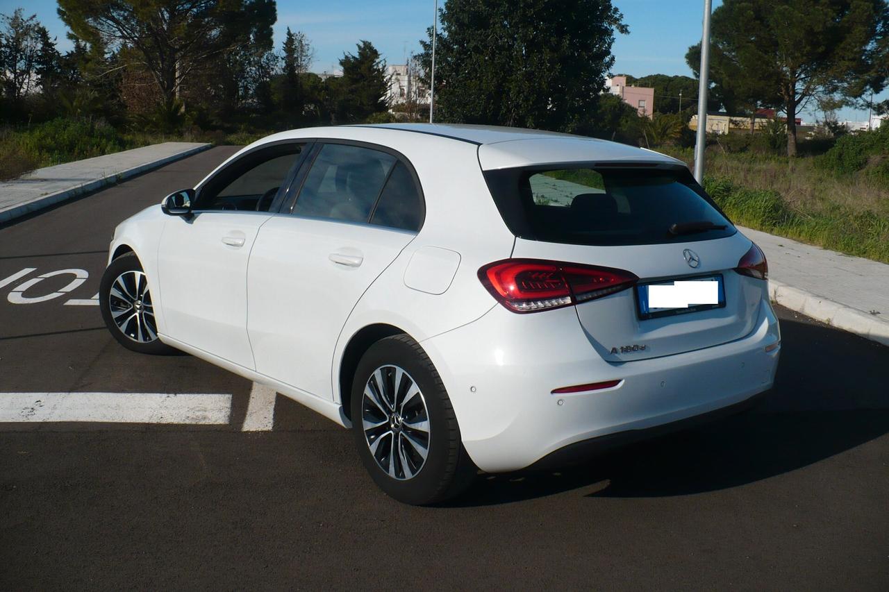 Mercedes-benz A 180 d Automatic Business Extra
