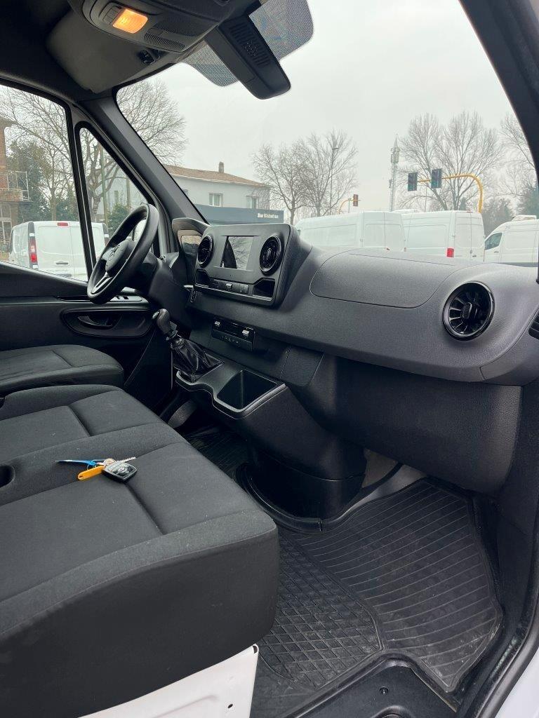 Mercedes Benz 311 Cdi Sprinter F39/33
