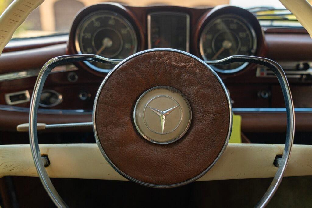 Mercedes-benz 220 SE CABRIOLET - RDS01257