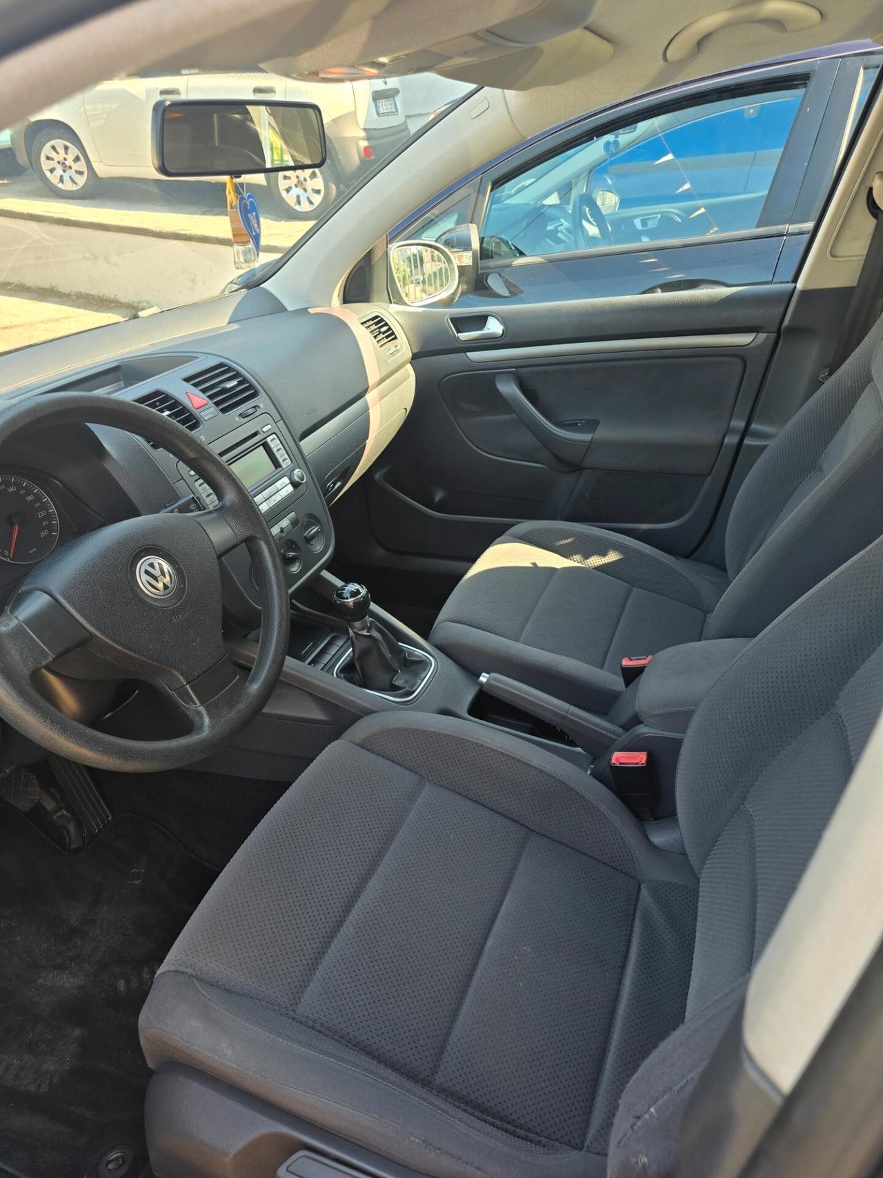 Volkswagen Golf 1.9 TDI 5p. Comfortline