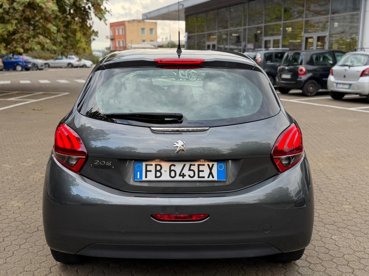 Peugeot 208 1.4hdi 75cv Diesel - euro6 - 2016