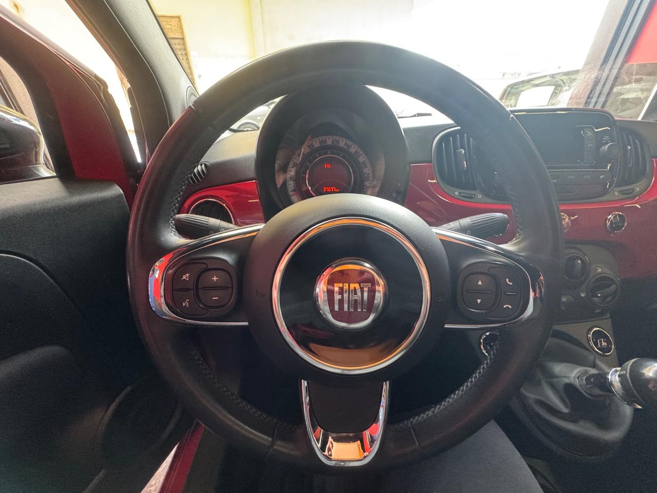 Fiat 500 1.0 Hybrid Red