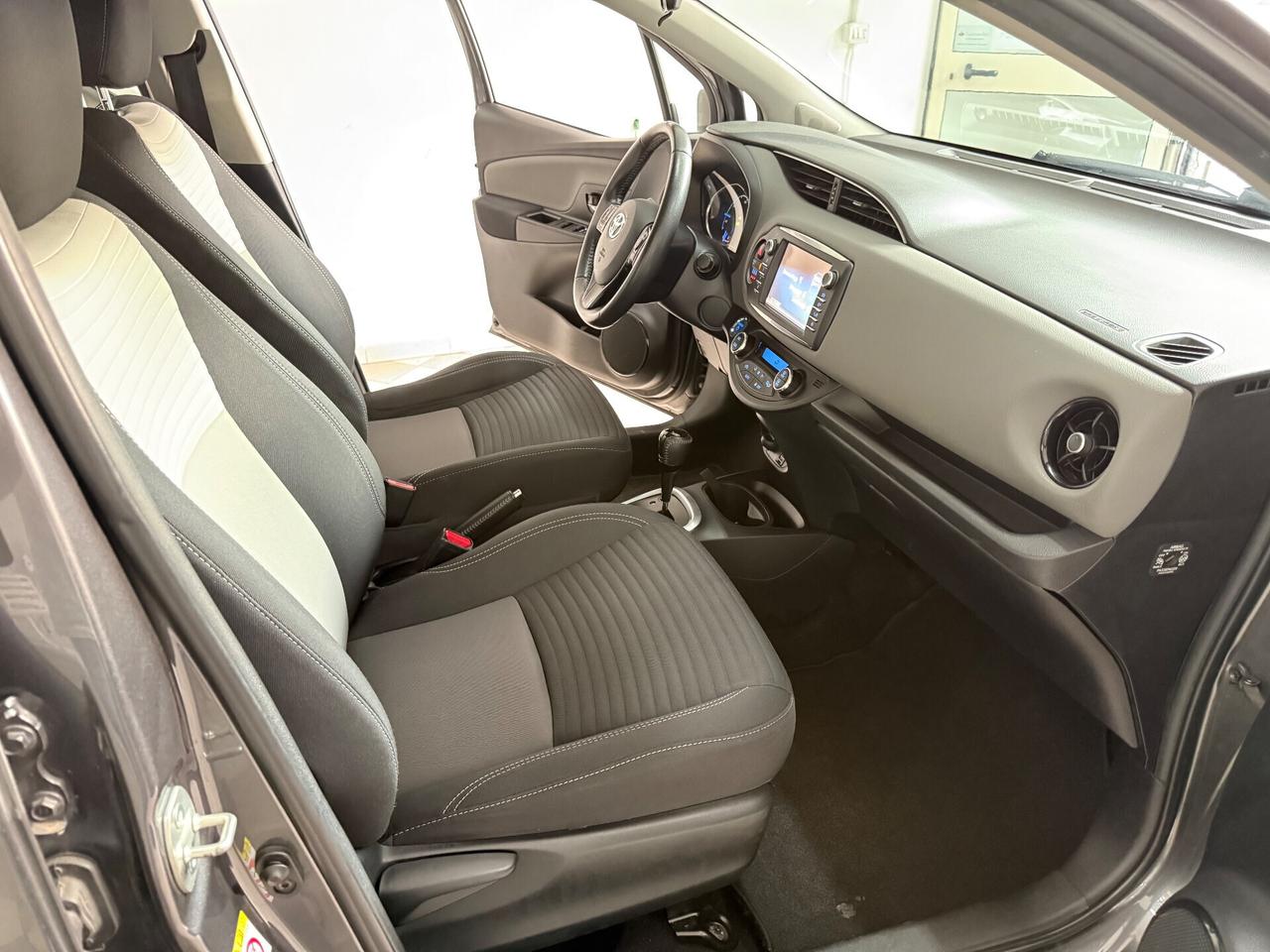 Toyota Yaris 1.5 Hybrid 5 porte Active